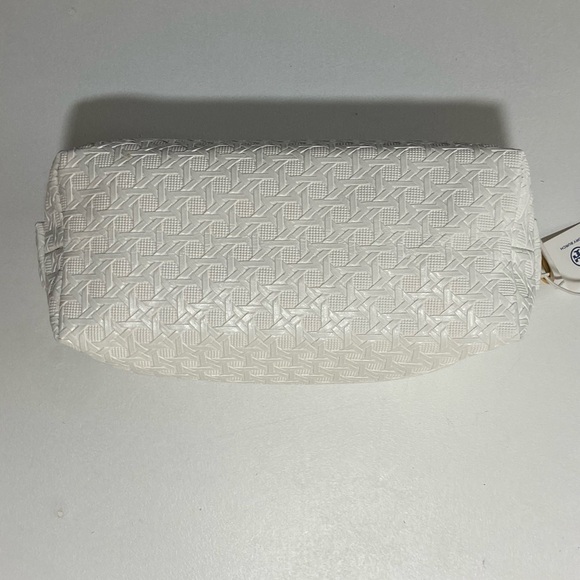 NWT Tory Burch White Basketweave Cosmetic Case Bag Gold Signature Hardware - Picture 7 of 16